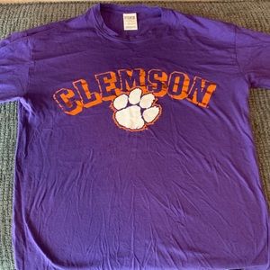 Victoria’s Secret Pink Clemson Tigers shirt